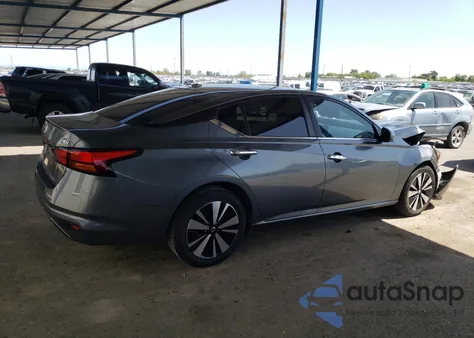 2021 Nissan Altima Sv z USA, uszkodzony, nr VIN 1N4BL4DV6MN340278